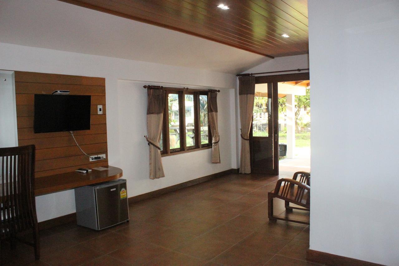 Tree Home Plus Nakhon Si Thammarat Exterior foto