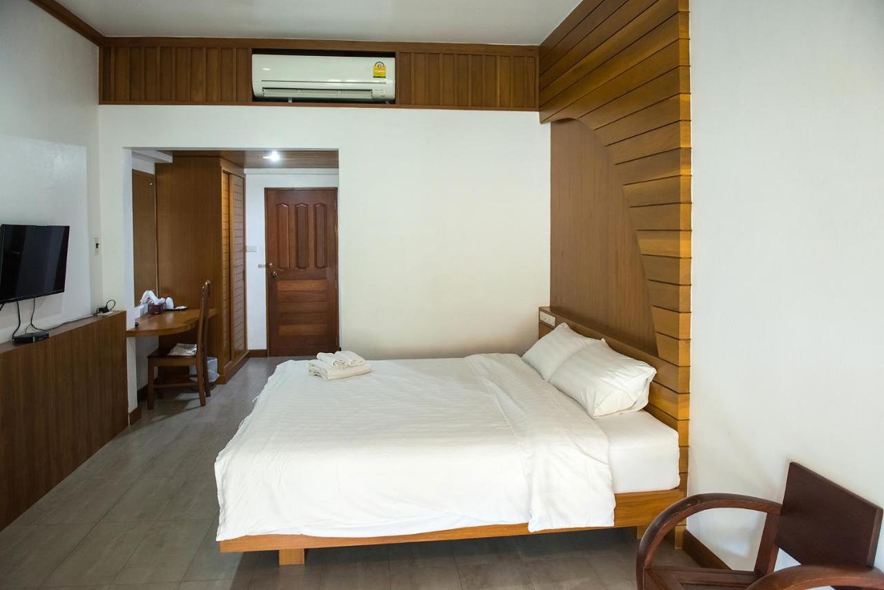 Tree Home Plus Nakhon Si Thammarat Exterior foto