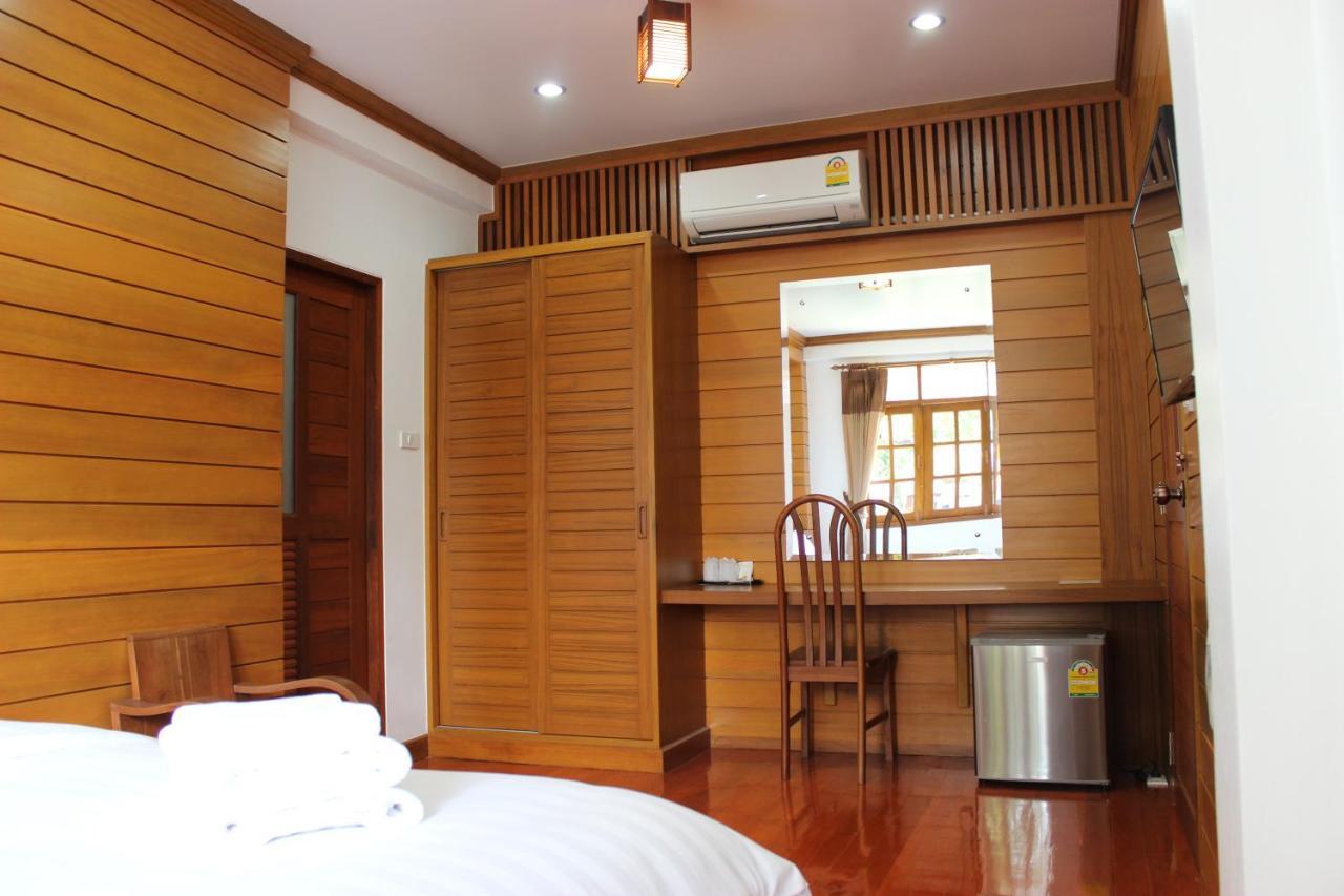Tree Home Plus Nakhon Si Thammarat Exterior foto