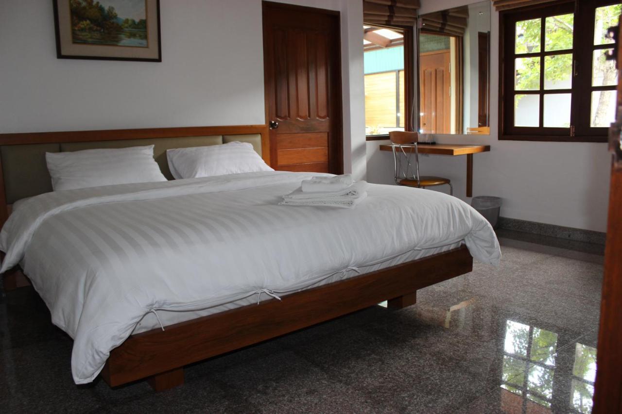 Tree Home Plus Nakhon Si Thammarat Exterior foto